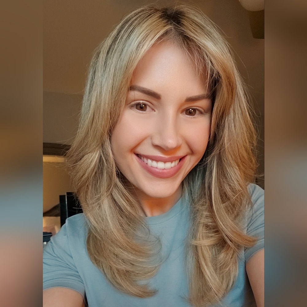 Meet your Posher, Rebecca